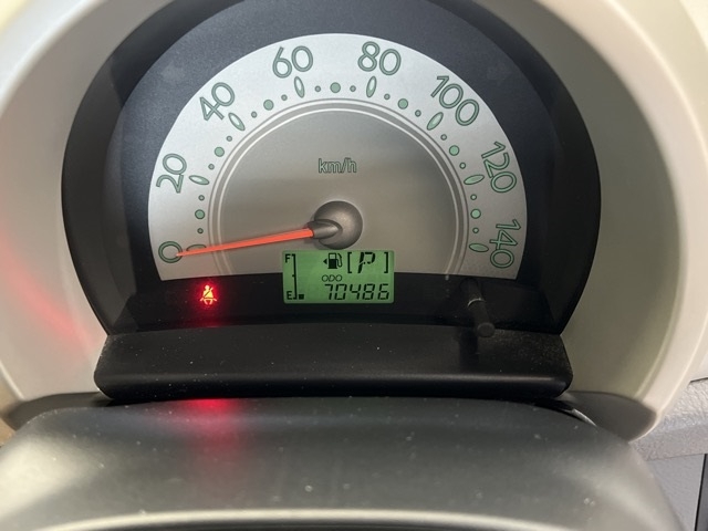 DAIHATSU MOVE LATTE