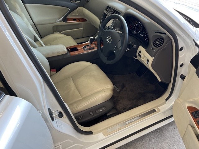 LEXUS IS250