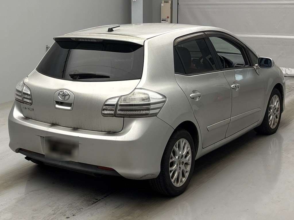 TOYOTA BLADE