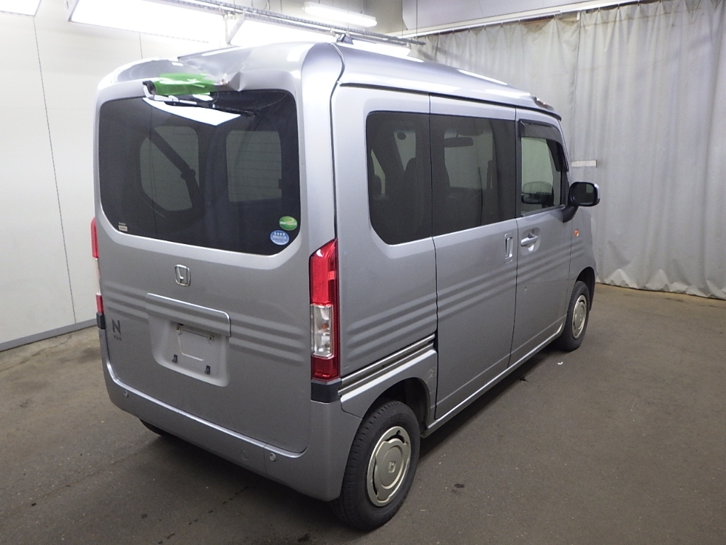 HONDA N-VAN