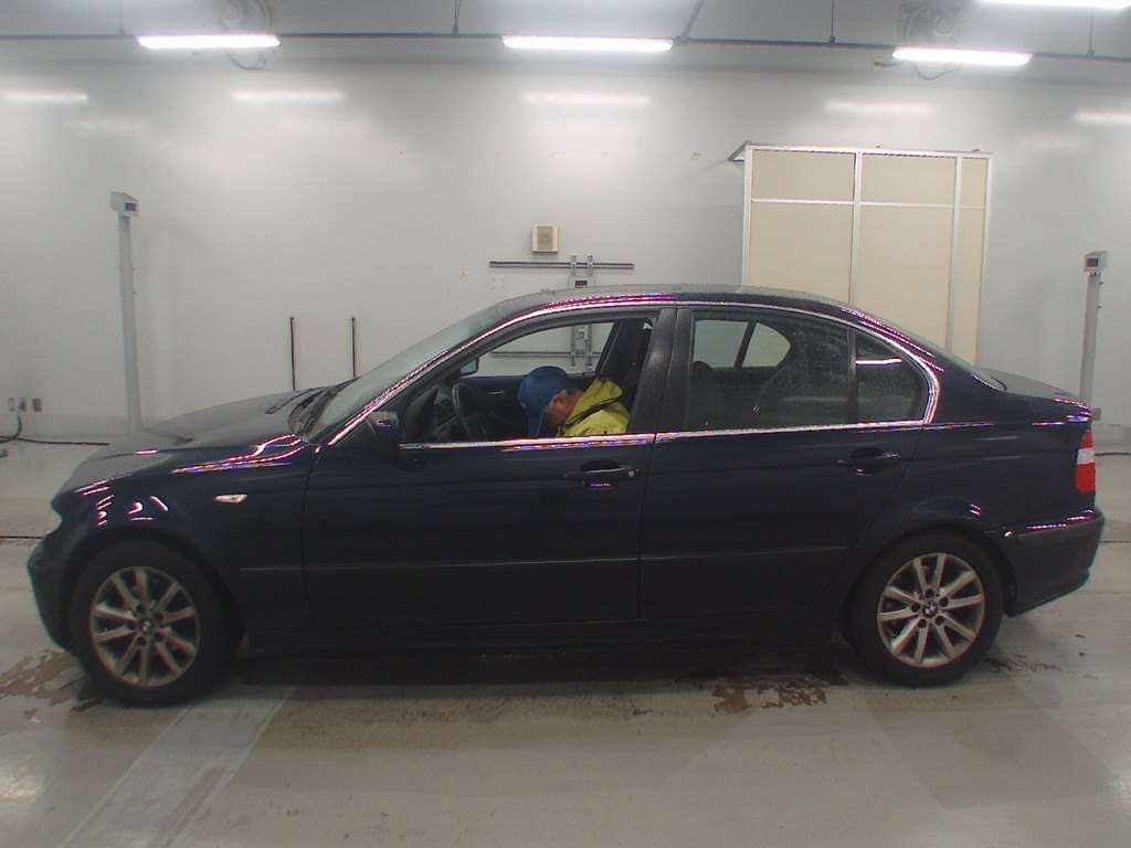 BMW 3-SERIES