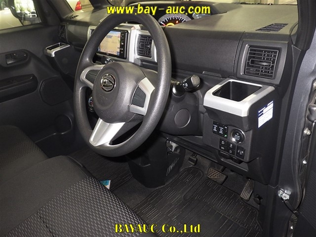DAIHATSU WAKE
