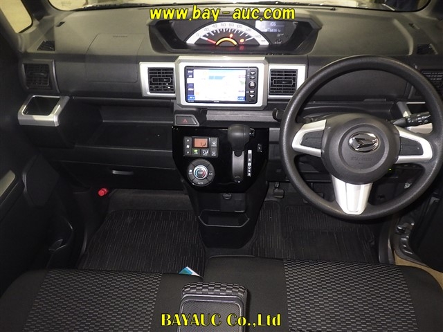 DAIHATSU WAKE