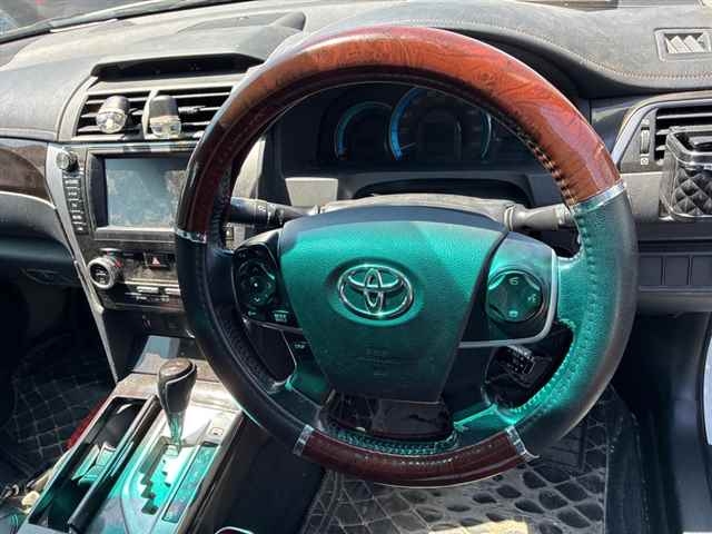 TOYOTA CAMRY
