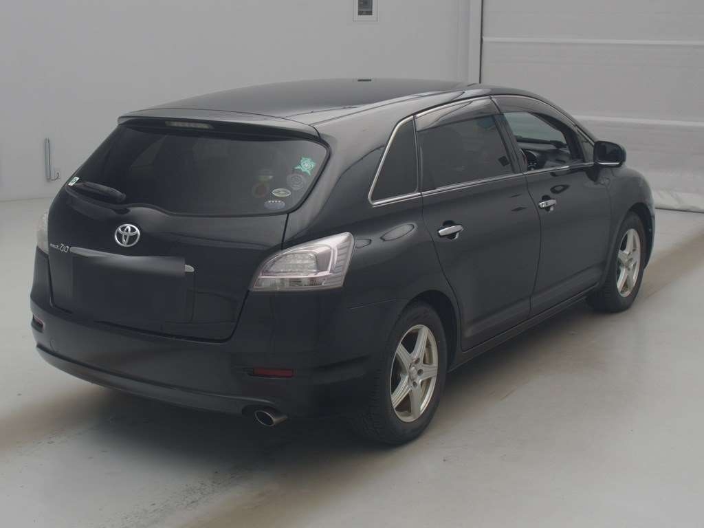 TOYOTA MARK X ZIO