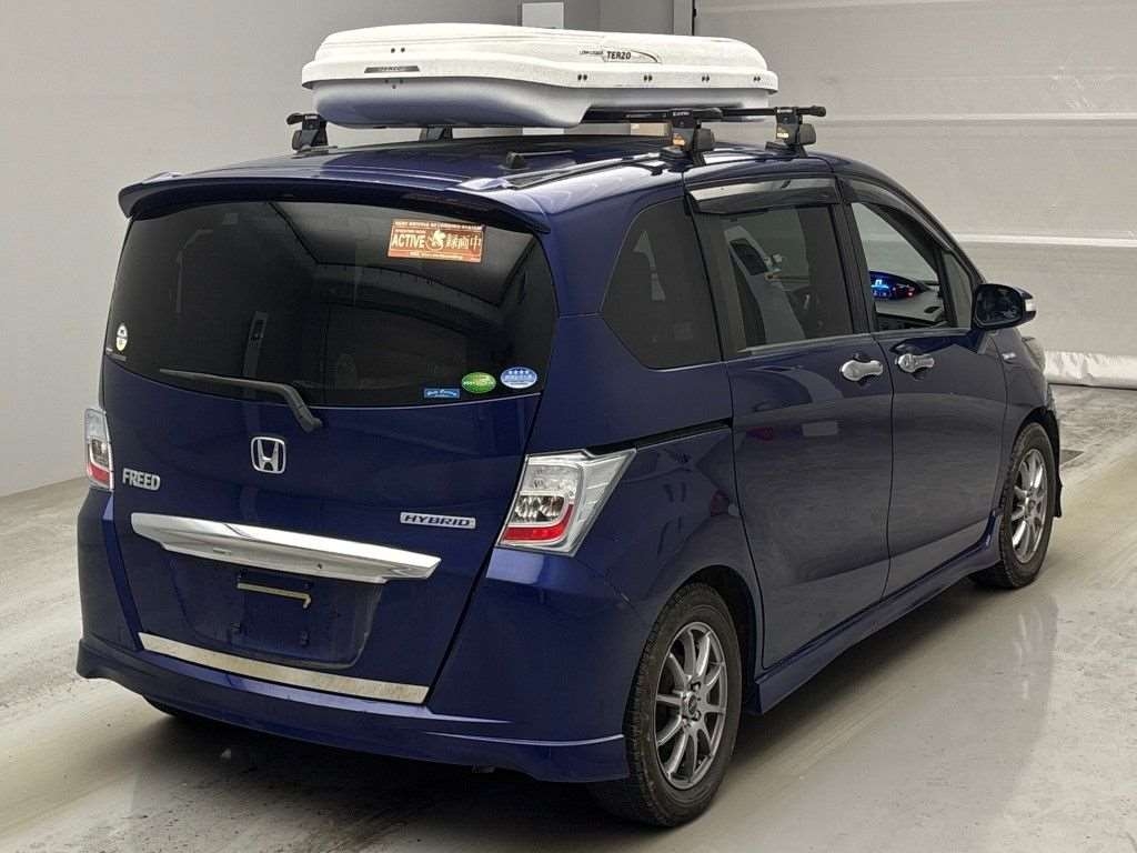HONDA FREED