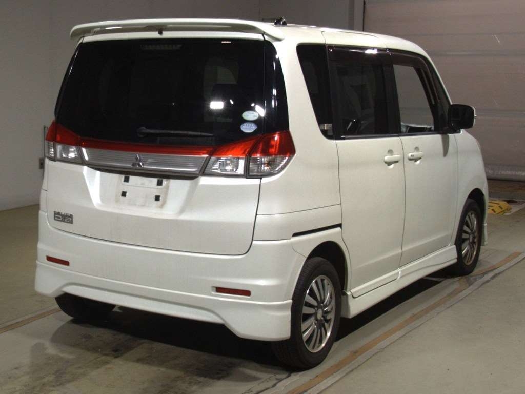 MITSUBISHI DELICA D:2