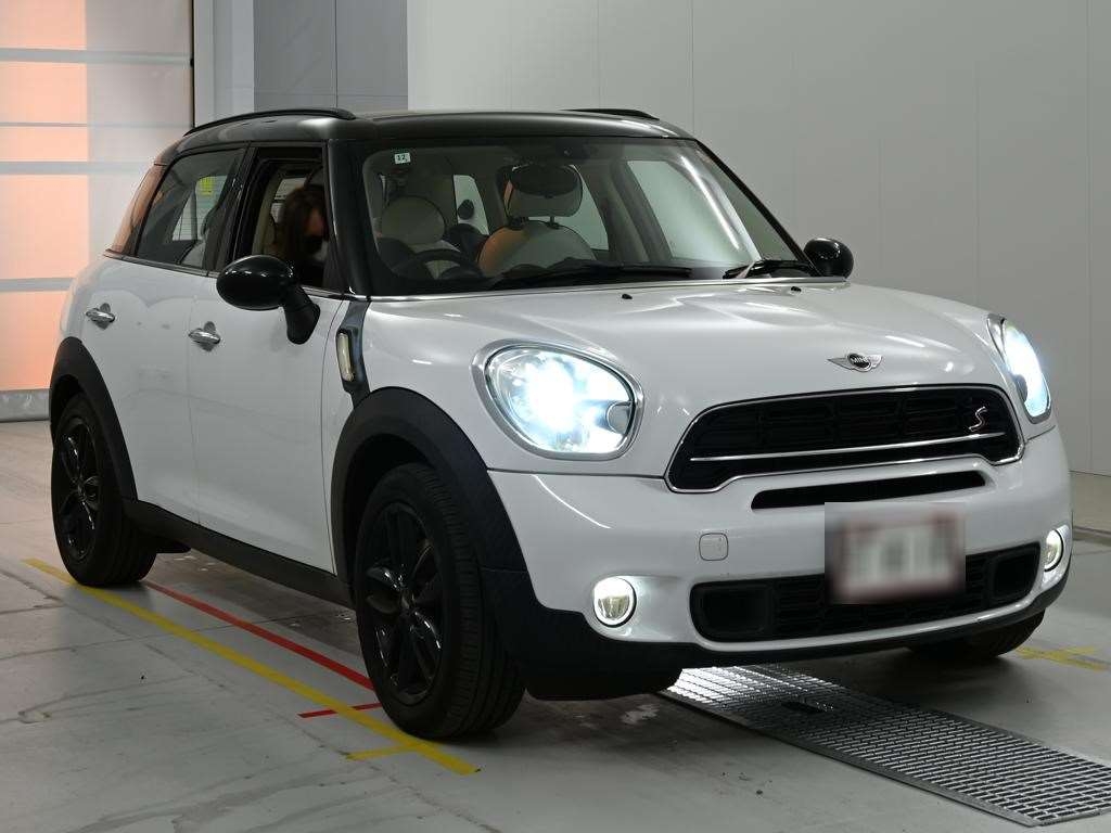 MINI CROSSOVER