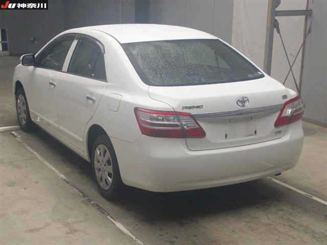 TOYOTA PREMIO