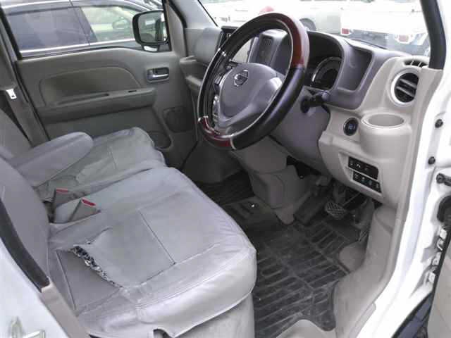 NISSAN NV100 CLIPPER