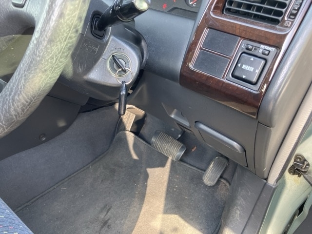 TOYOTA CARINA