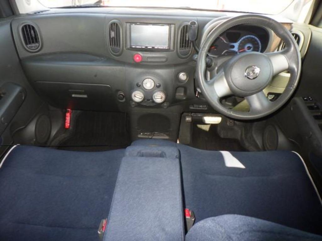 NISSAN CUBE