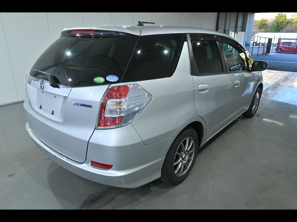 HONDA FIT SHUTTLE