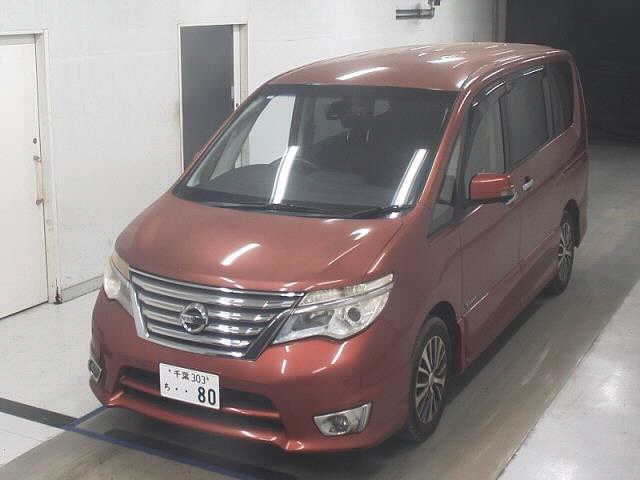 NISSAN SERENA