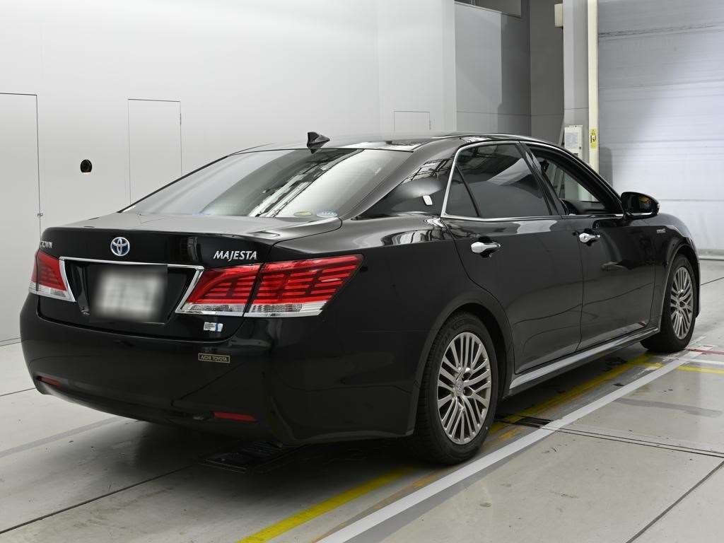 TOYOTA CROWN MAJESTA