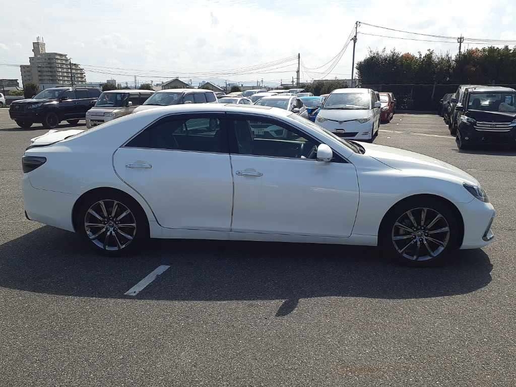 TOYOTA MARK X