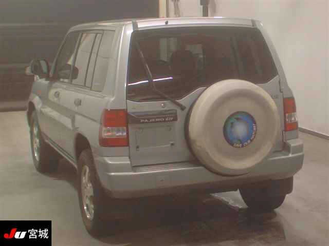 MITSUBISHI PAJERO IO