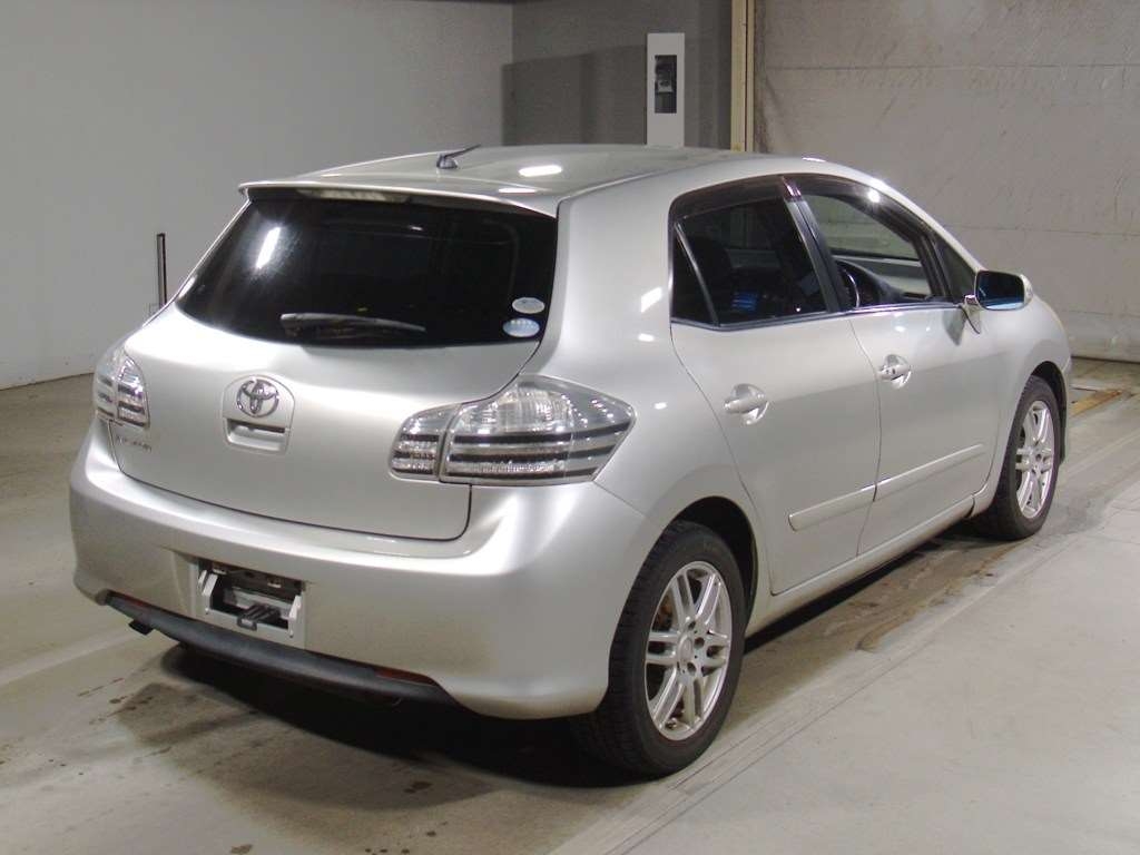 TOYOTA BLADE