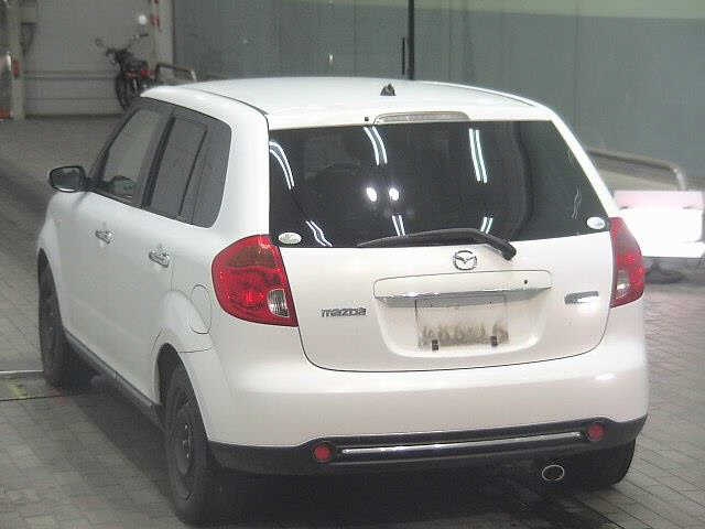 MAZDA VERISA