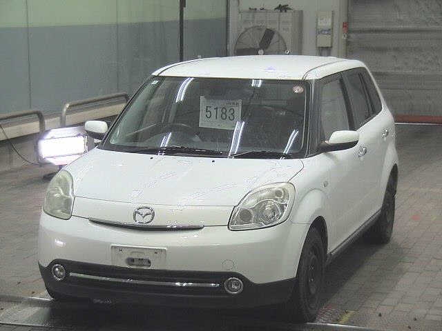 MAZDA VERISA