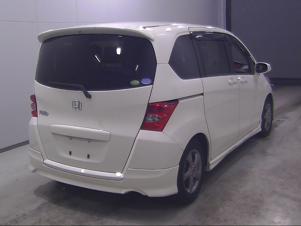 HONDA FREED