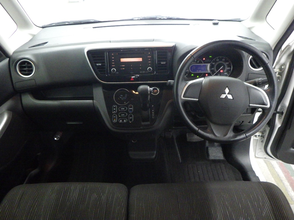 MITSUBISHI EK SPACE