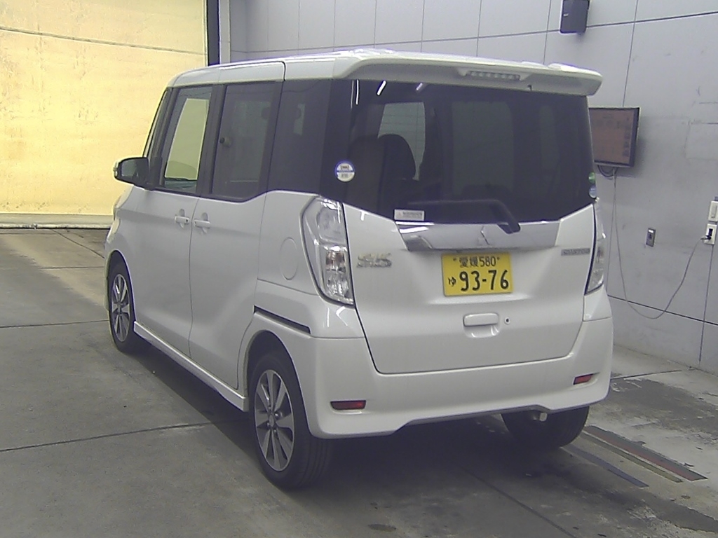 MITSUBISHI EK SPACE