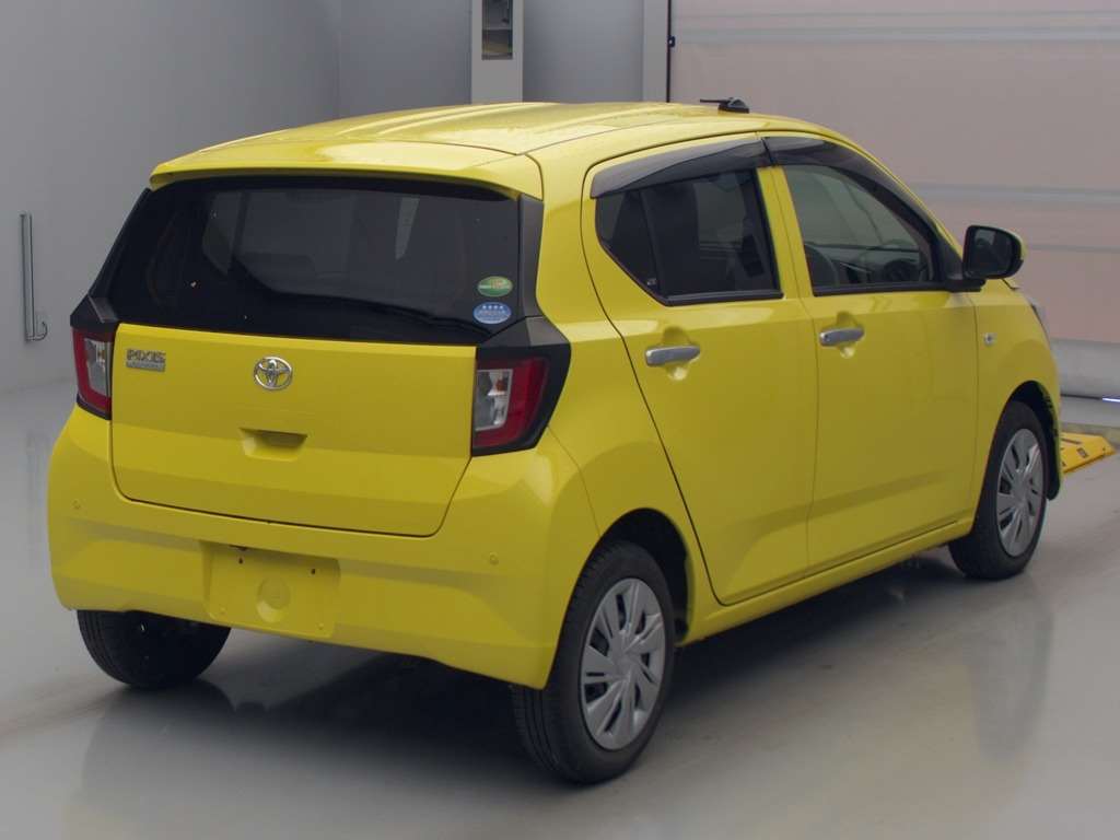 TOYOTA PIXIS EPOCH