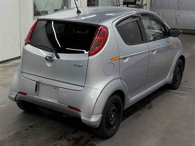 SUBARU R2