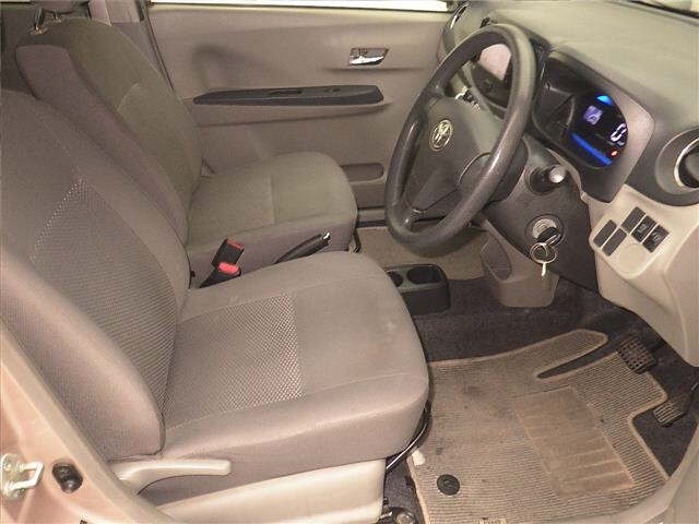 TOYOTA PIXIS EPOCH