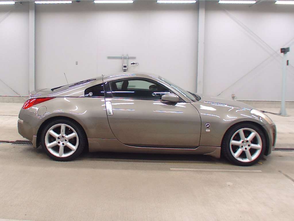 NISSAN FAIRLADY Z