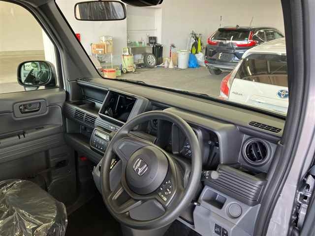 HONDA N-VAN