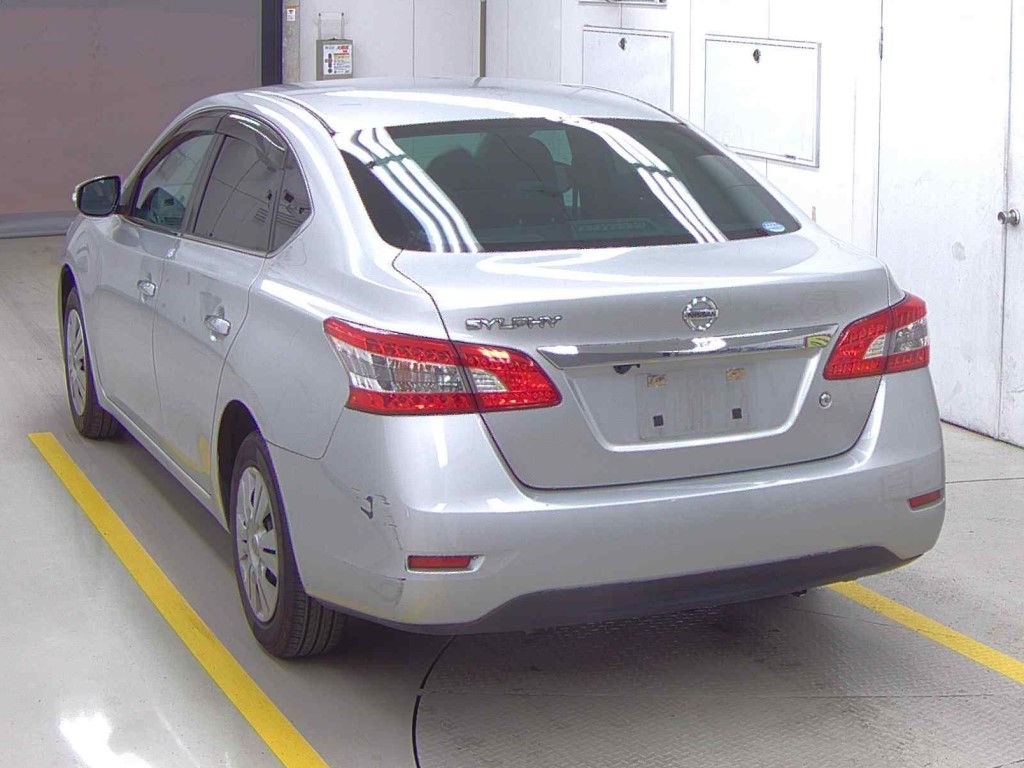 NISSAN SYLPHY