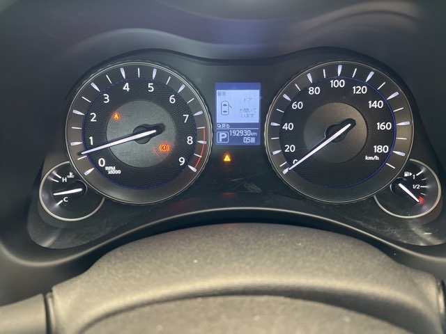 NISSAN FUGA
