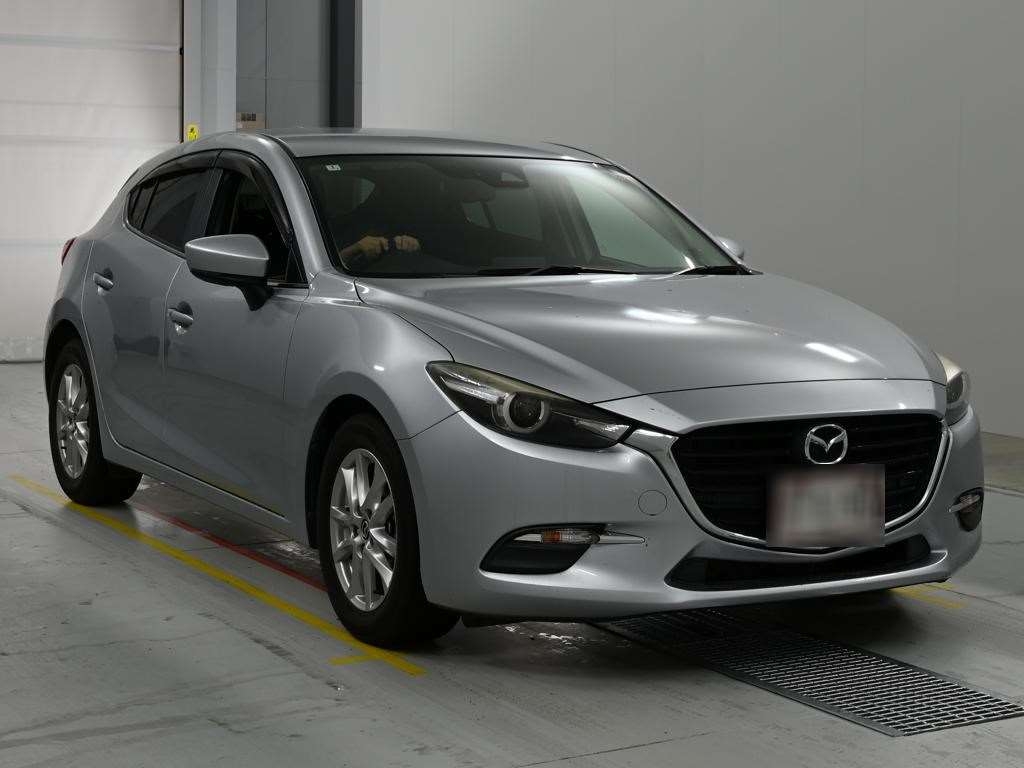 MAZDA AXELA