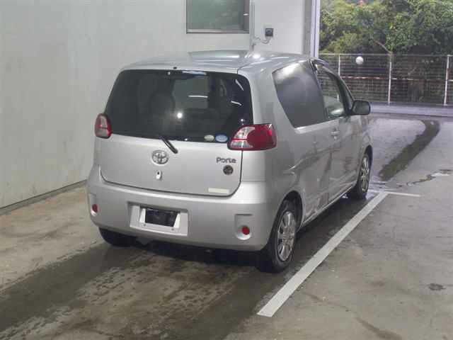 TOYOTA PORTE