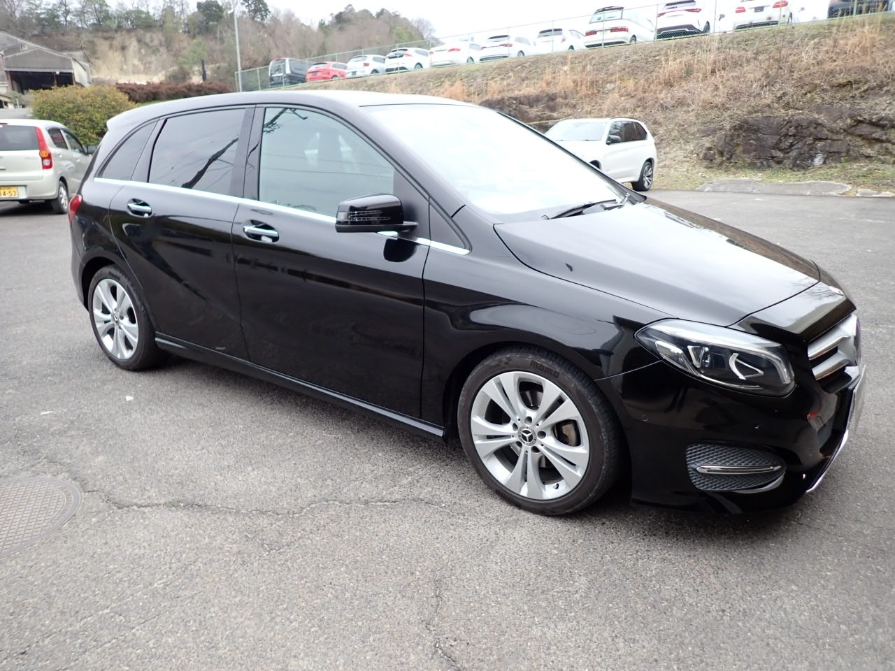 MERCEDES-BENZ B-CLASS