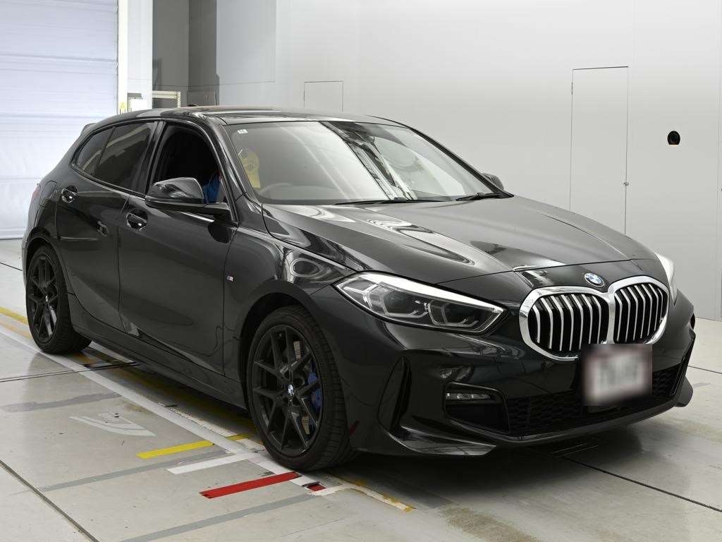 BMW 1-SERIES