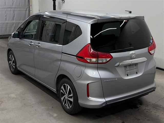 HONDA FREED+