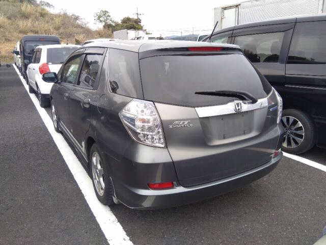 HONDA FIT SHUTTLE
