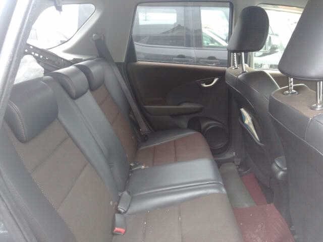 HONDA FIT SHUTTLE