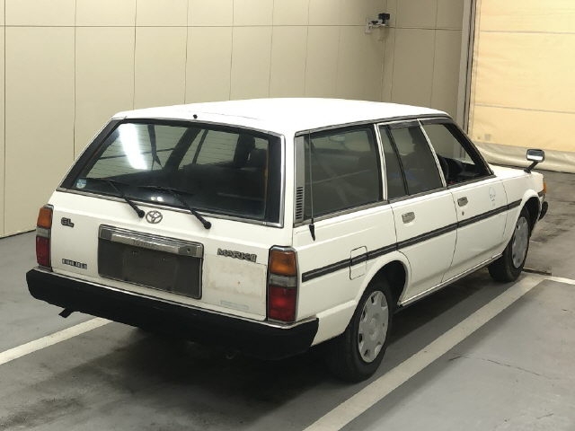 TOYOTA MARK II