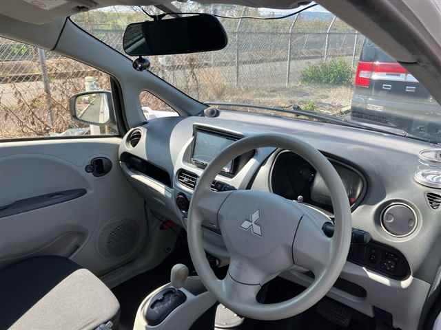 MITSUBISHI I