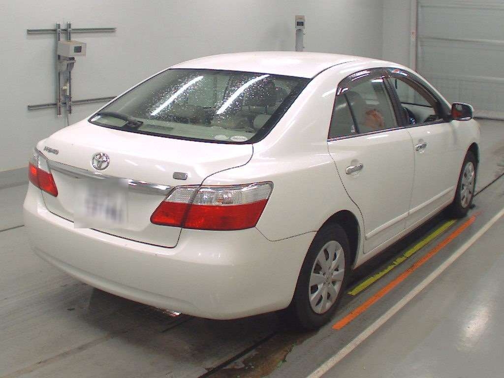 TOYOTA PREMIO