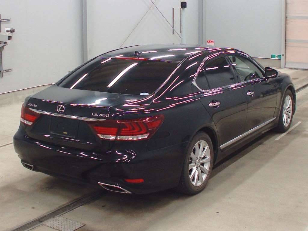 LEXUS LS460