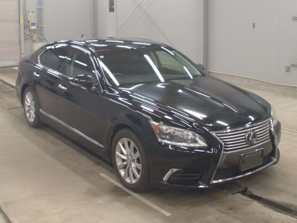 LEXUS LS460