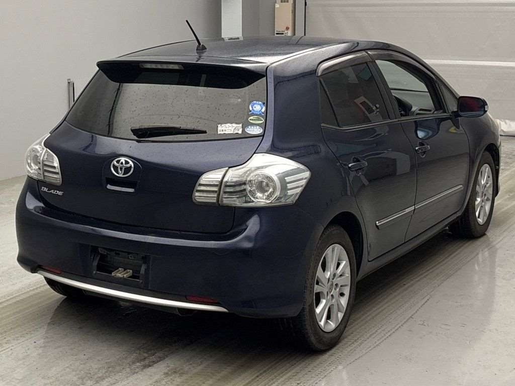 TOYOTA BLADE