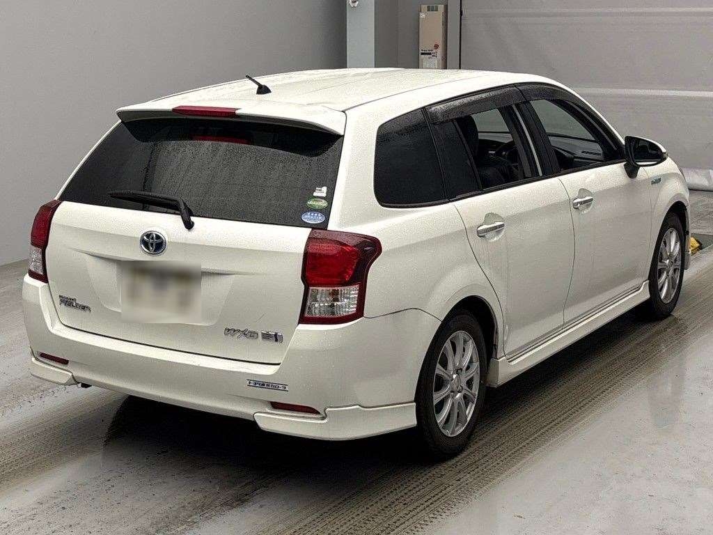 TOYOTA COROLLA FIELDER