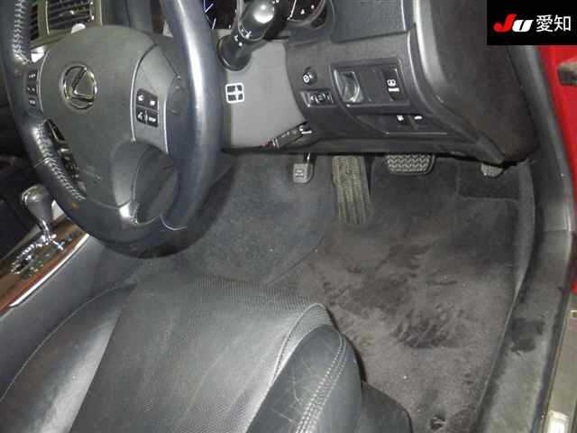 LEXUS IS350