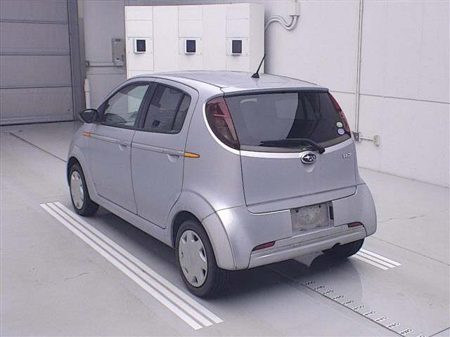 SUBARU R2